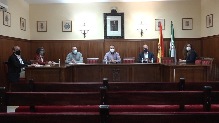 Diputación constituye en Sabiote las comisiones de seguimiento y control de los servicios públicos de residuos y de abastecimiento de agua