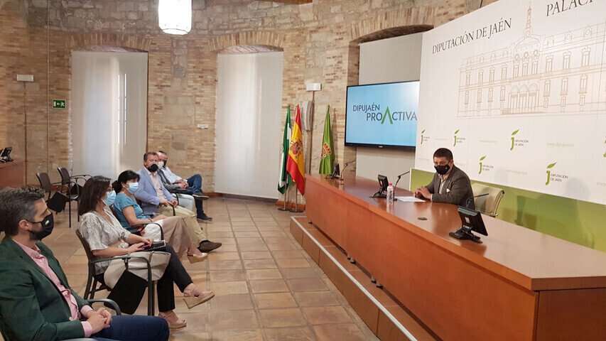 Diputación presenta el Plan DipuJaén Proactiva, con 15 grandes proyectos para optar a los fondos europeos