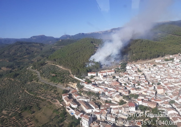 Infoca actúa en incendio forestal en Siles ya controlado