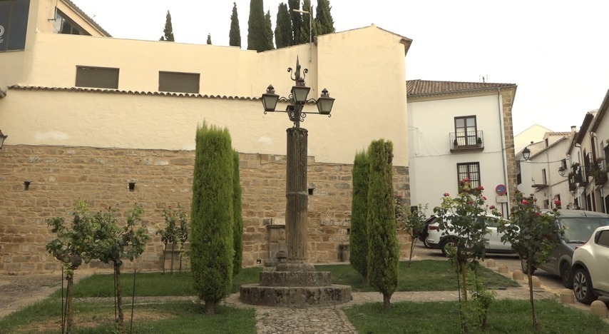 Acercándonos a rincones emblemáticos de Baeza y su historia con la juventud del PSOE 2 cuesta san gil