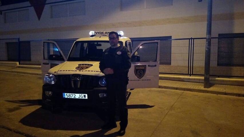 El servicio de vigilancia privada del polígono de Alciser realiza más de 180 actuaciones en el último año