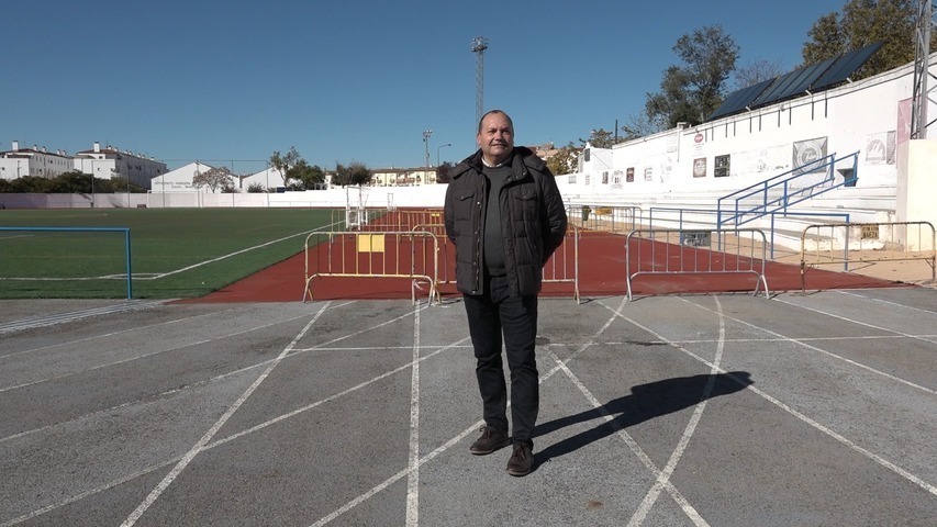 Obras de mejora y acondicionamiento de la pista de atletismo en Baeza