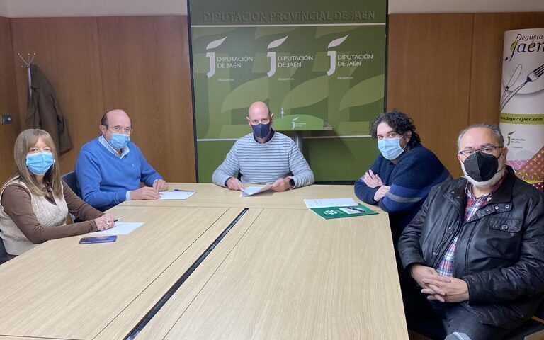 Diputación aborda con FACUA nuevas líneas de colaboración en materia de consumo para el próximo año