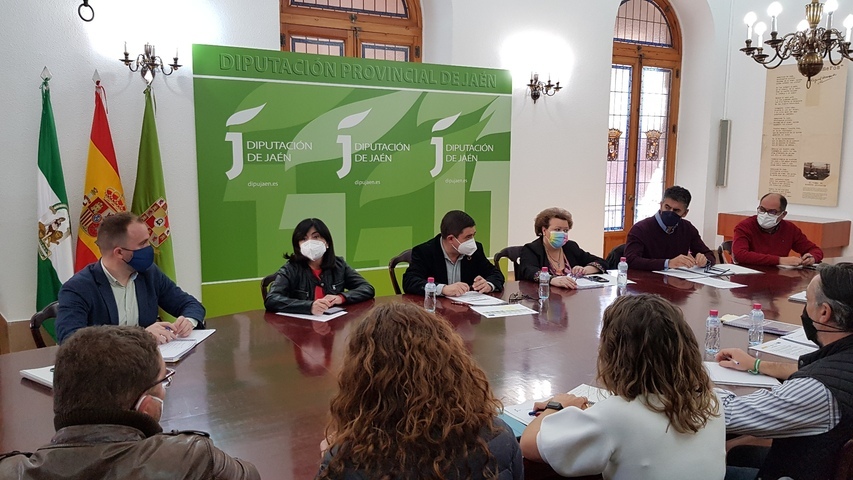 Reyes destaca los más de 29 millones de euros concedidos a la provincia de los fondos europeos de recuperación