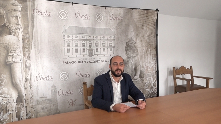 El concejal de personal de Úbeda afirma que los fondos destinados a empleo por parte de la Junta de Andalucía se han visto reducidos a la mitad