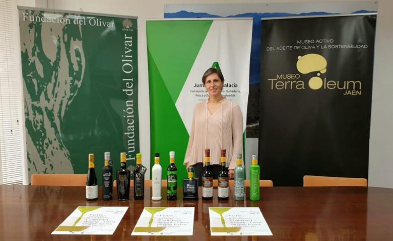 La Consejería de Agricultura proyecta la calidad del aceite de oliva en el concurso Terra Óleum