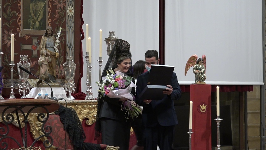 Celebrada la Exaltación de la Mantilla en Baeza que estuvo a cargo de María José Calvo