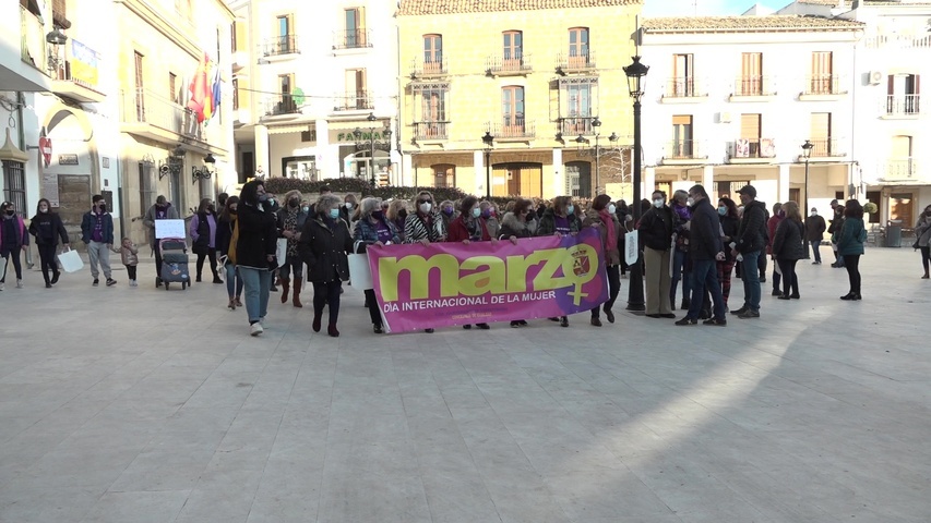 Marcha en Torreperogil con motivo del Día Internacional de la Mujer