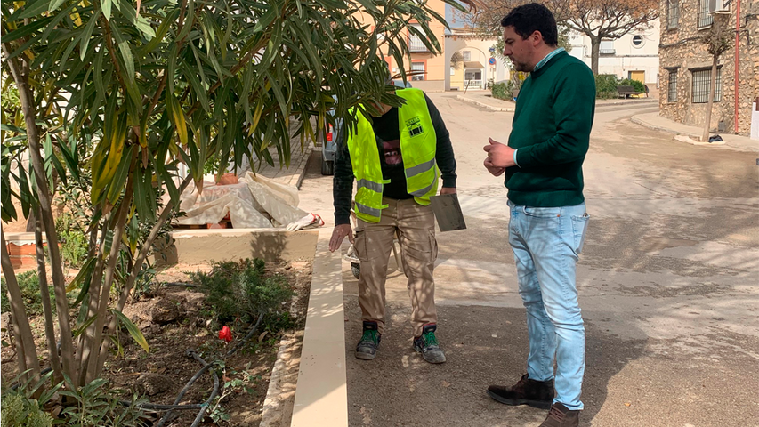 Comienzan las obras del PFEA en los anejos de Las Escuelas y Puente del Obispo