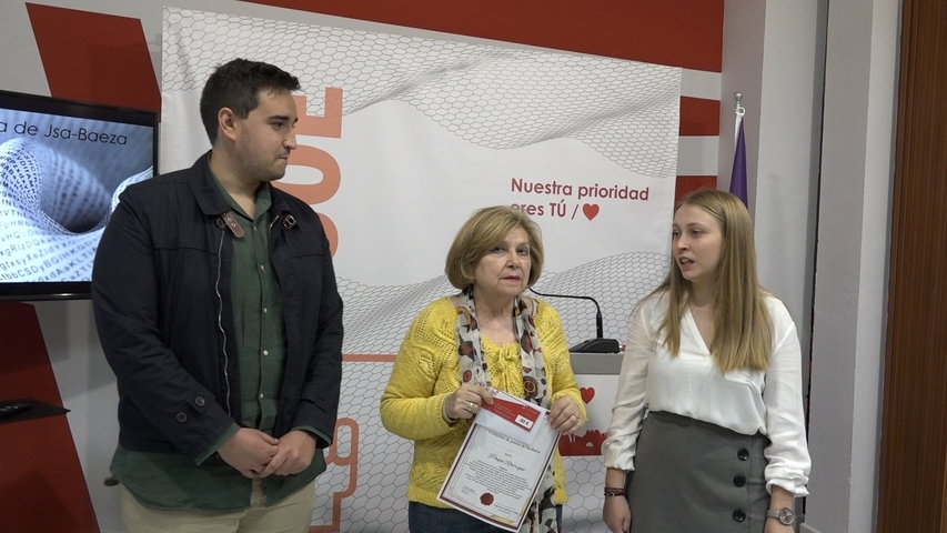 Paqui Rodríguez gana el Concurso de Poesía organizado por Juventudes socialistas de Baeza