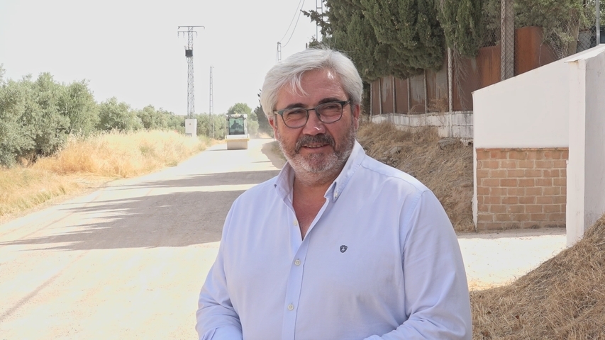 El Ayuntamiento de Baeza interviene en varios caminos rurales