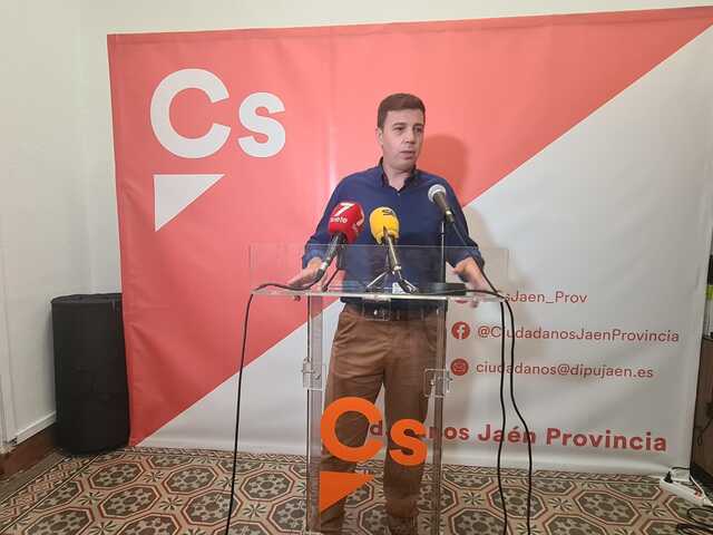 Ciudadanos reclama “la apertura inmediata al tráfico” del tramo ya finalizado de la A-32, entre Torreperogil-Villacarrillo