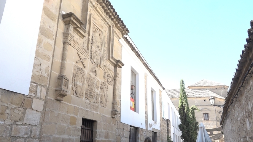 «Encuentros con la historia» del PSOE Baeza nos lleva hasta el Pósito Real