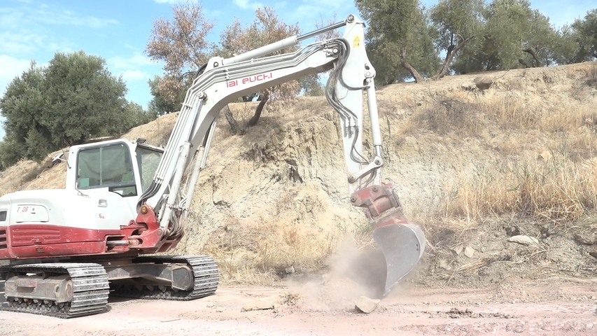 Javier Gámez visita a las obras del Camino de El Mármol