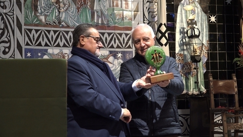 Reconocimiento a Juan Francisco Martínez Quesada por su labor periodística