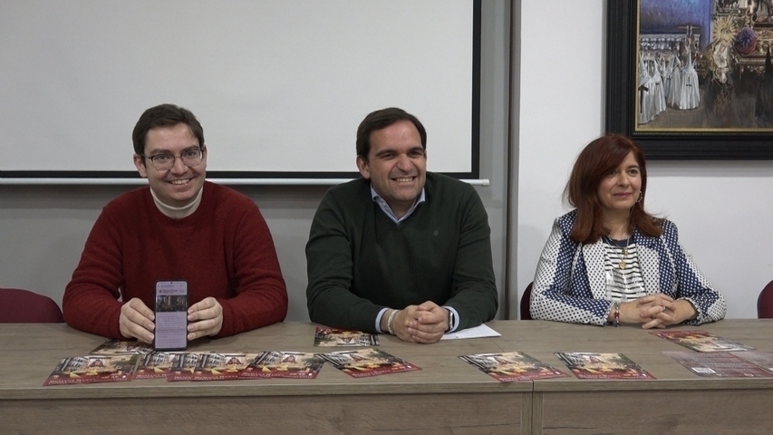 Presentado el libro en 3 idiomas de horarios de la Semana Santa de Úbeda 2023