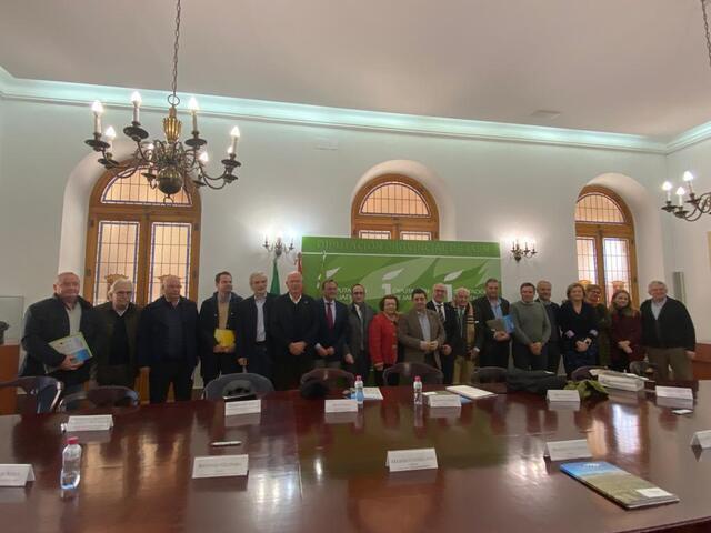 El expediente de Paisajes del Olivar de Andalucía seguirá adelante tras aclarar las dudas de las organizaciones agrarias