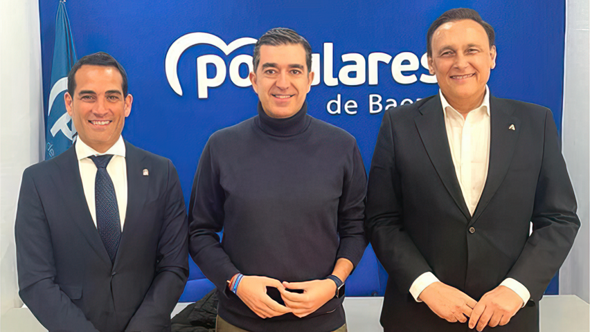 Pedro Cabrera se reune con el Consejero de Innovacion y Emprendimiento para atraer proyectos a Baeza
