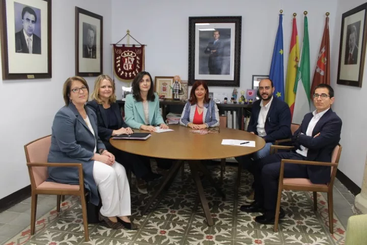 El Ayuntamiento de Úbeda formaliza el préstamo para la adquisición de los terrenos de la antigua cárcel