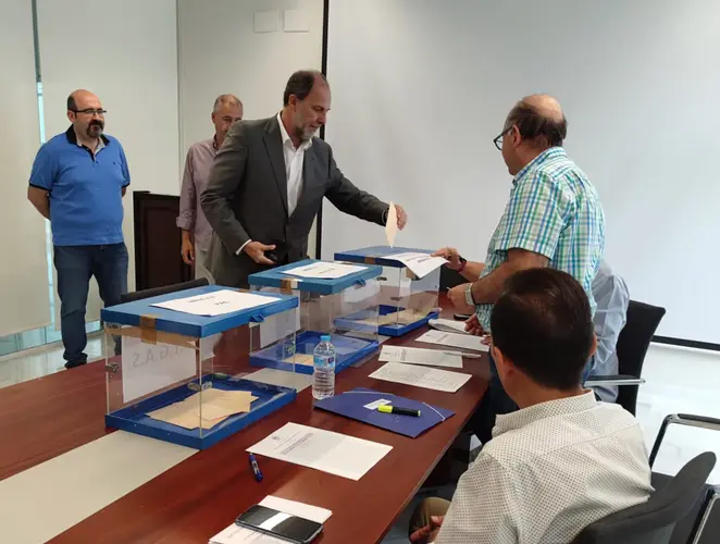 Nicolás Ruiz Reyes gana las elecciones al Rectorado de la Universidad de Jaén con el 50,53% de los votos ponderados