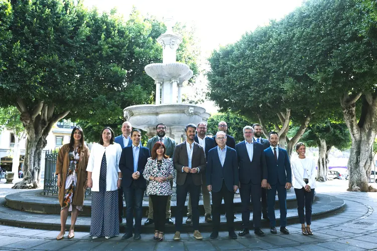 Asamblea La Laguna foto de familia jpg