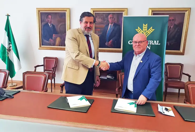 La Caja Rural de Jaén renueva su apoyo al colectivo de periodistas de la provincia del Colegio Profesional y la Asociación de la Prensa 2 CAJA RURAL Y PRENSA jpg