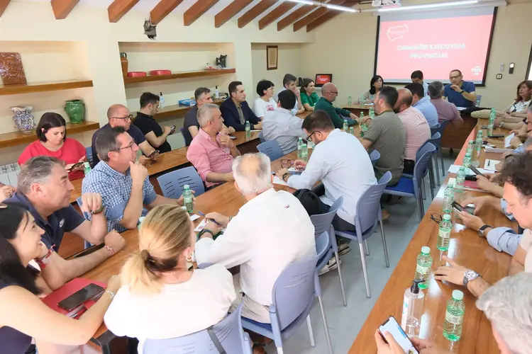 El PSOE de Jaén aprueba la lista de diputados provinciales para el nuevo mandato