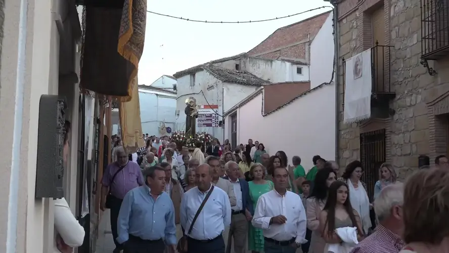 La procesión de San Antonio pone fin a los días de fiestas en su honor en Ibros