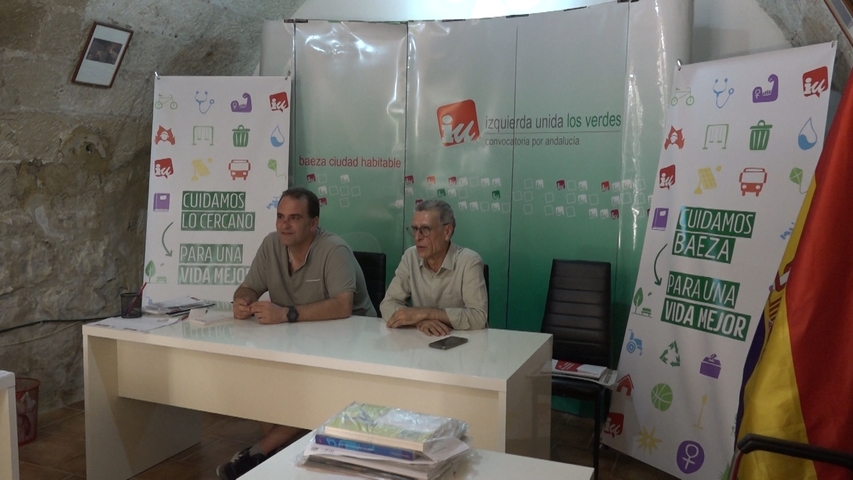 IU Baeza pide el voto para Sumar
