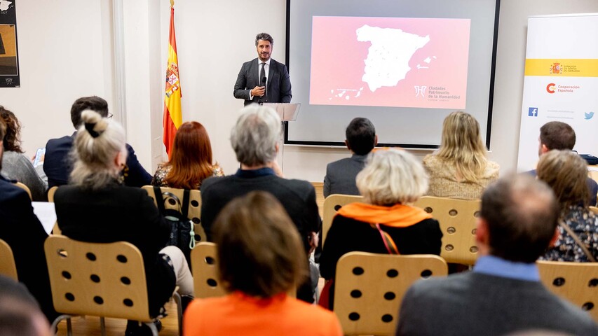 GRUPO CIUDADES PATRIMONIO MUNDIAL ESPANA OSLO