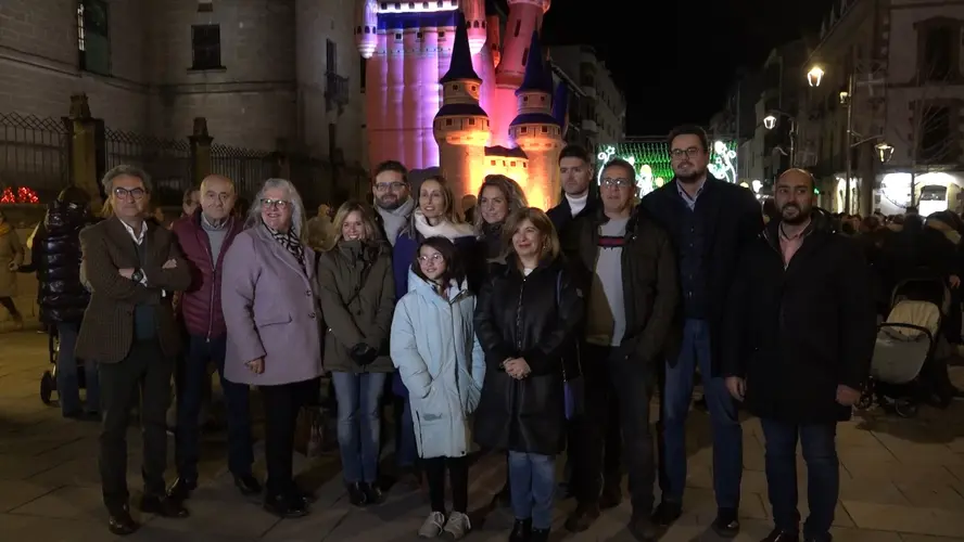 Úbeda ilumina la Navidad con un deslumbrante encendido y con nuevos adornos