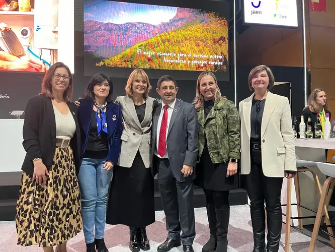 La provincia de Jaén promociona en Fitur 2024 la singular oferta de oleoturismo y la reconocida gastronomía del aceite