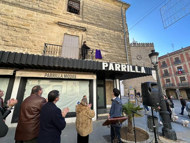 Inaugurada en Baeza la Esquina de Parrilla