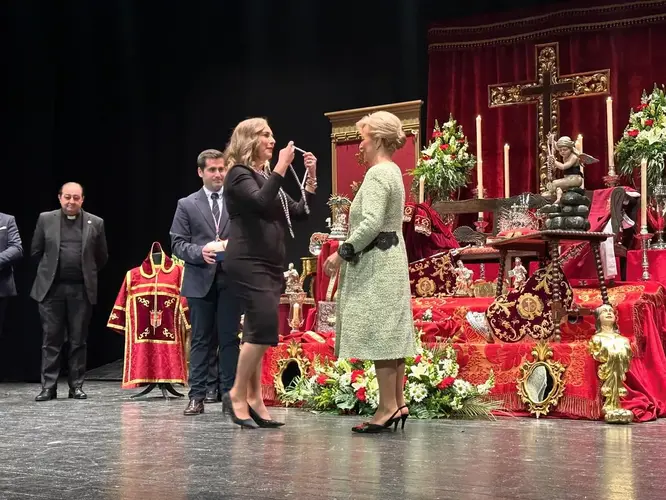 Damián Cruz protagoniza el LV Pregón de la Semana Santa de Baeza