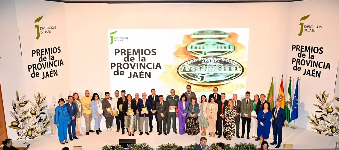 Reyes subraya en la entrega de los Premios de la Provincia que Jaén es una tierra fértil con oportunidades que aprovechar