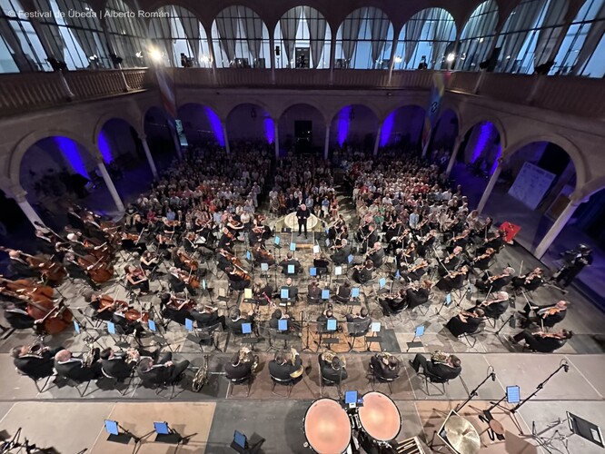 Noche memorable en el Festival de Úbeda con Christoph Eschenbach al frente de la Orquesta de RTVE