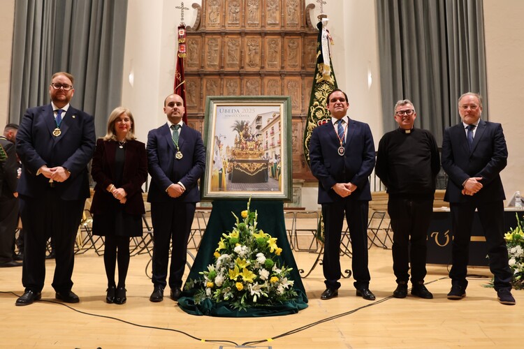 «El Borriquillo» ilustra la fotografía del cartel anunciador de la Semana Santa de Úbeda 2025