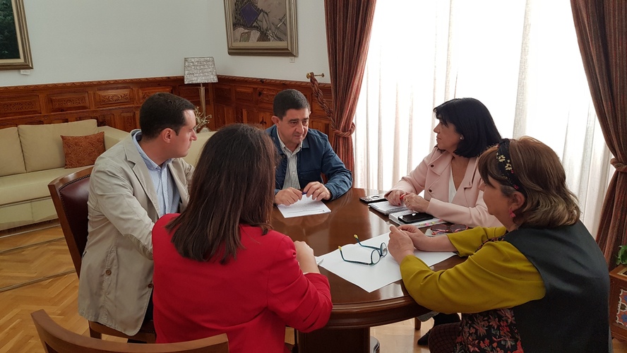 El presidente de la Diputación analiza la prestación de los servicios básicos provinciales durante el apagón
