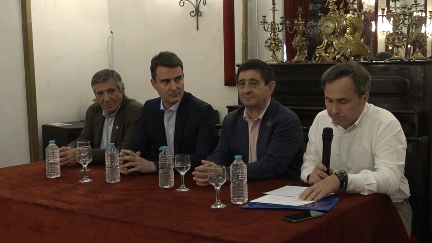 El Círculo Taurino de Baeza reconoce a la Diputación de Jaén por su impulso al turismo taurino