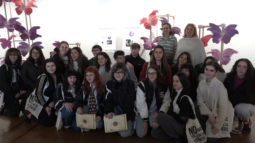 Estudiantes de la Escuela de Artes de Úbeda diseñan el nuevo logo del Centro Municipal de Información a la Mujer