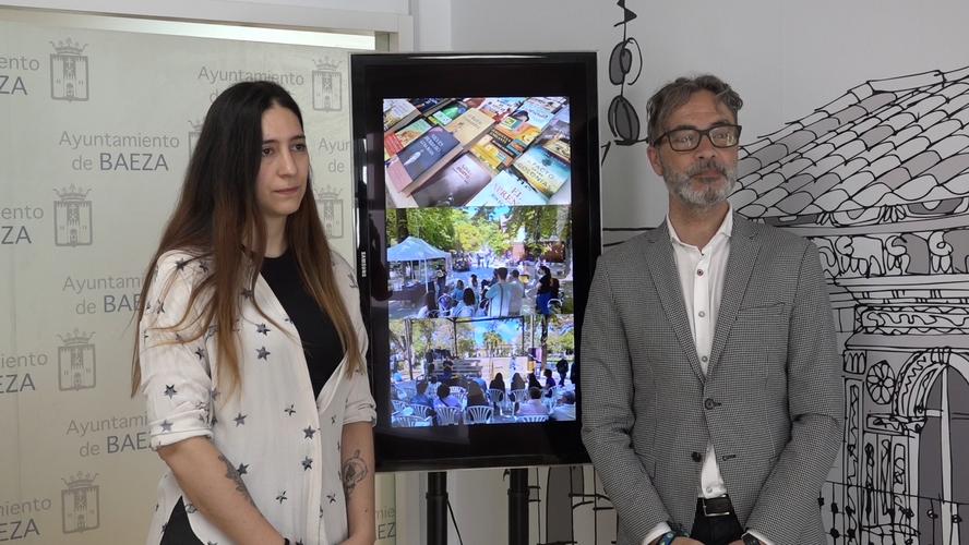 Éxito rotundo en la Feria del Libro de Baeza: participación ciudadana, literatura y talleres inclusivos en el Parque Leocadio Marín