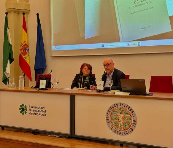 Fanny Rubio presenta su libro «Baeza el nido de los poetas»