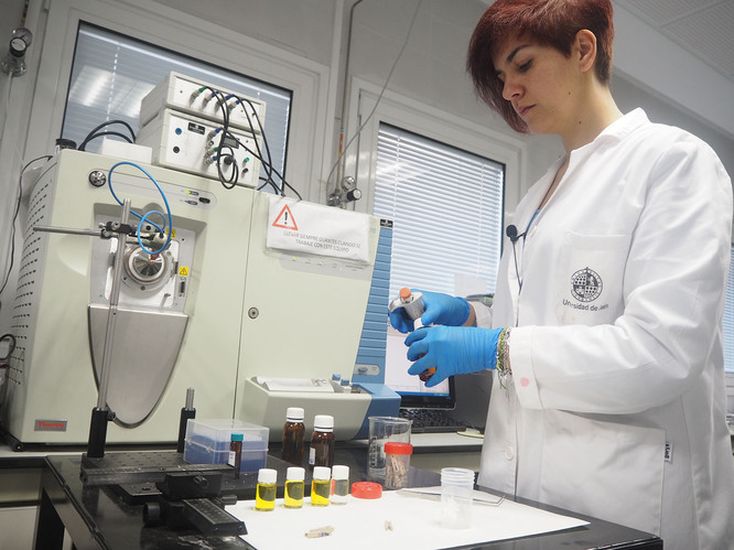 La UJA desarrolla un metodo sostenible y eficiente para el control de calidad y la deteccion de posibles fraudes en aceites de oliva