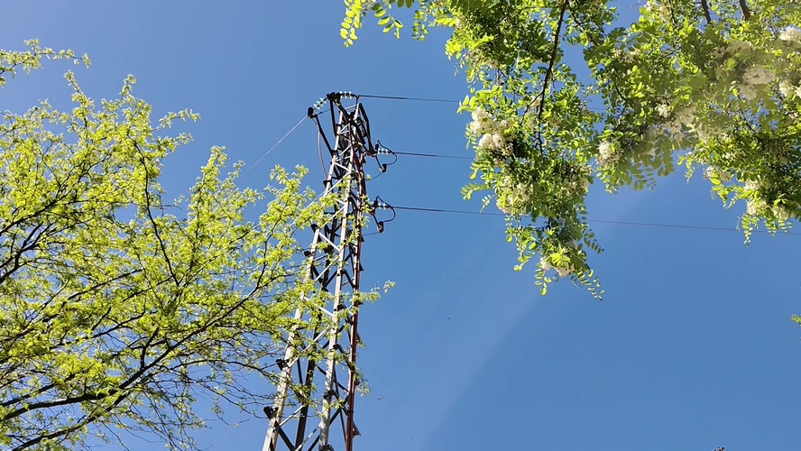 La electricidad vuelve a la comarca de La Loma tras el apagón a cero de la red eléctrica española