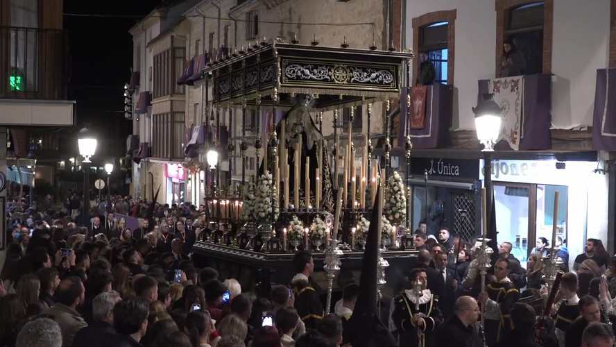 La lluvia marca el ritmo de la Semana Santa en la comarca de La Loma