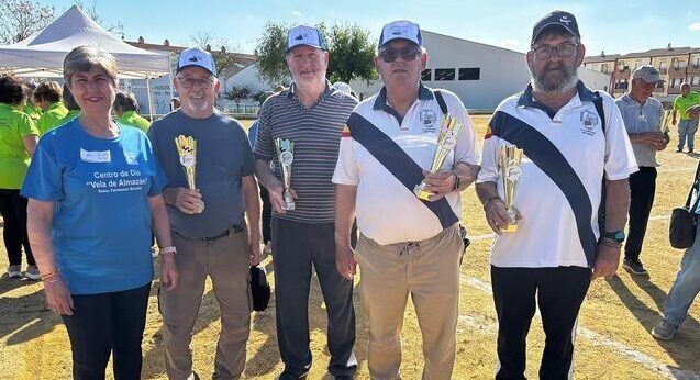 Baeza acoge la segunda jornada del Circuito Provincial de Petanca