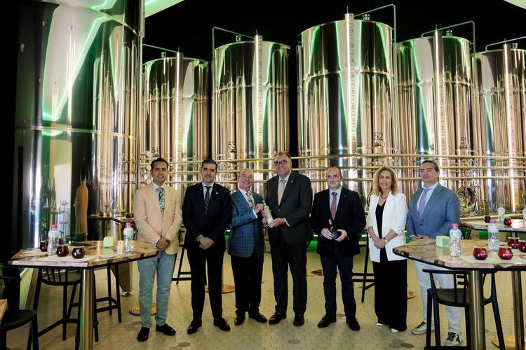 Arturo Bernal apuesta por el oleoturismo como producto turístico innovador para la gestión de la estacionalidad en Andalucía