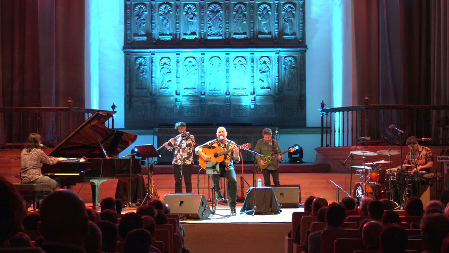 Javier Ruibal pone el punto y final a «Flamencos y Mestizos» en Úbeda