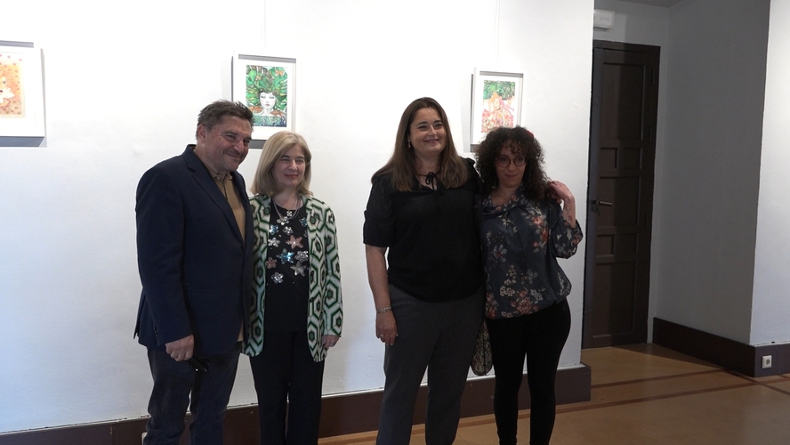 Mónica Bandera expone su obra en el Hospital de Santiago durante el festival Flamencos y Mestizos