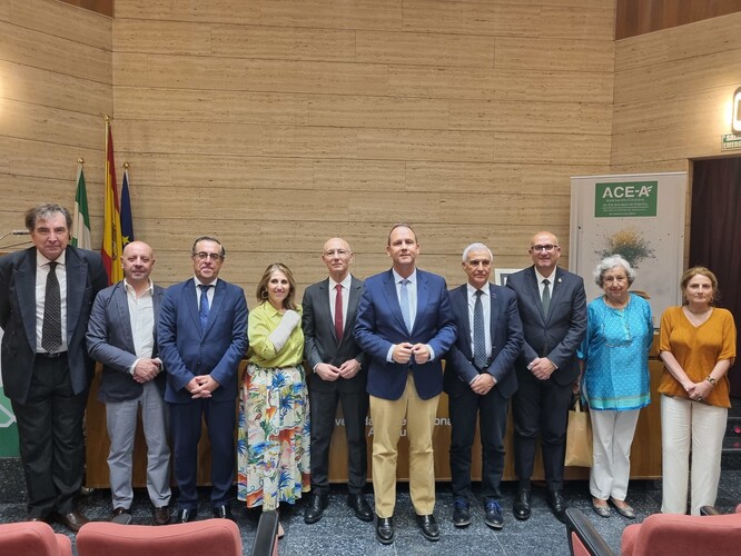 La UNIA recibe el XI Premio Mecenas de la Literatura Andaluza “Manuel Altolaguirre”